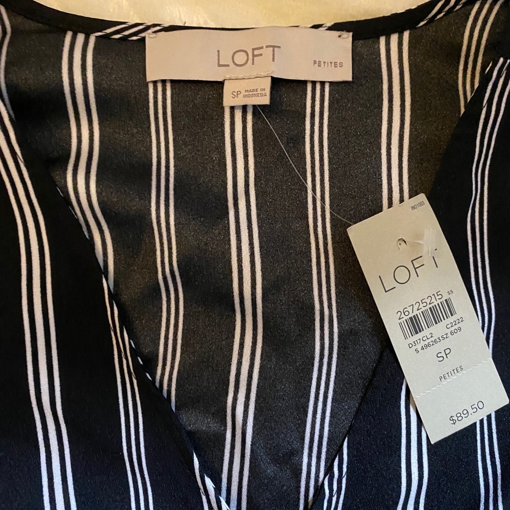 LOFT MIDI WRAP DRESS - Picture 2 of 2